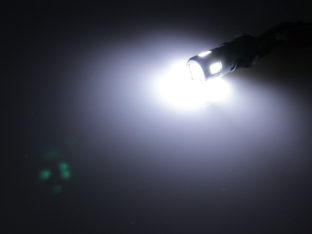 BA9s T4W LED lampa med 6x 5630 SMD för 12 V & 24 V