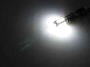 T10 W5W LED lampa med 13x 5050 SMD för 12 V